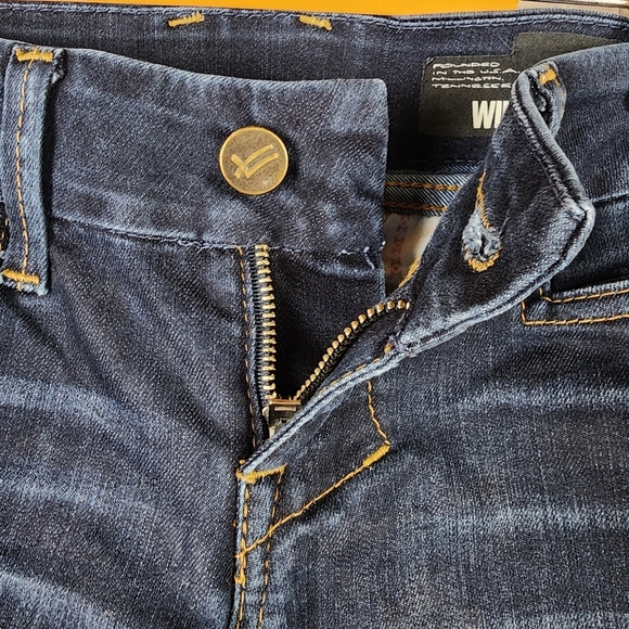 William Rast Lisa Long Jean Short Jort Dark Wash Size 26 Y2K Streetwear - Picture 7 of 15